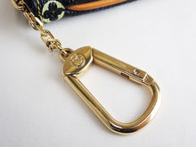 Load image into Gallery viewer, Louis Vuitton Monogram Multicolor Pochette MM M60031 Black