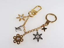 Load image into Gallery viewer, Louis Vuitton Bijoux Sac Chain Key Ring Bag Charm Gold Tone M80245 Snow Flake